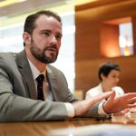 Ministro da Fazenda anuncia projeto para mirar centro da meta fiscal e diz que espera 'racionalidade' do mercado