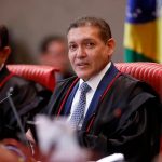 Ministro do TSE derruba decisão de Nunes Marques e manda reativar ‘Exército do Lula’
