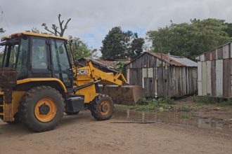 Moradia que muda de lugar? Conheça as 'casas volantes' usadas durante cheias no RS