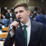 MP abre investigação contra Lucas Pavanato por supostas ofensas a minorias
