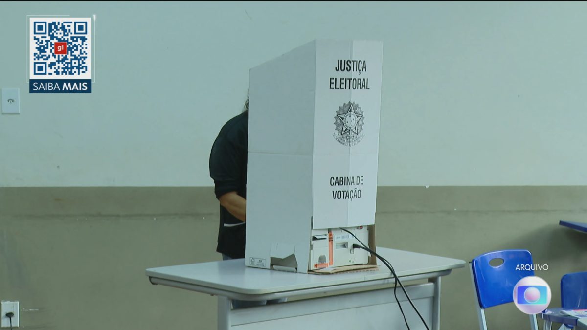 Mudanças nos locais de votação afetam cerca de 130 mil eleitores; dados são atualizados diariamente pelo TSE