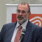 Mulher de ministro do TSE curte publicação contra Flávio no Instagram
