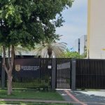 Mulher é presa após marido com desnutrição e pés amputados ser encontrado trancado em casa em MT
