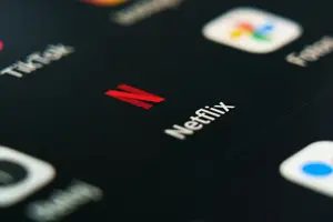 Netflix deve faturar quase metade das assinaturas de streaming na América Latina