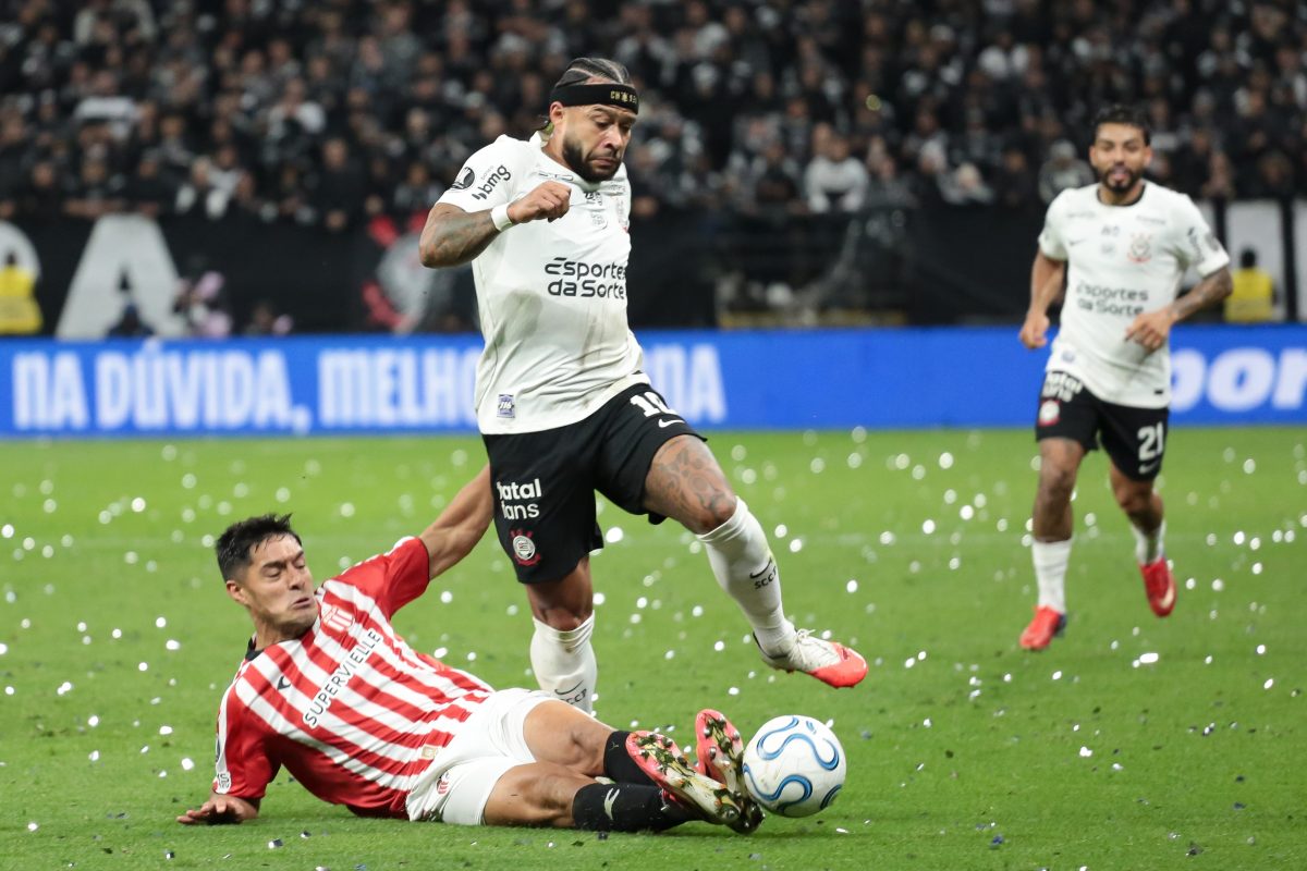 No Z-4, Corinthians vê risco de rebaixamento saltar para 66%; veja as chances