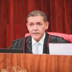 Nunes Marques atende a pedido da campanha de Flávio e manda suspender canal 'Exército do Lula'