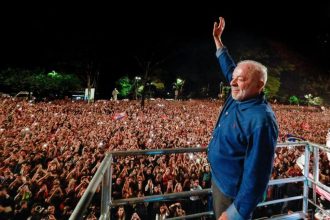 ‘O líder político mais influente da América Latina freia avanço da direita’: imprensa mundial repercute reeleição de Lula