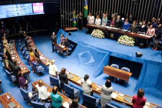 O movimento contra o voto feminino – no Brasil e no mundo - O Assunto #1823