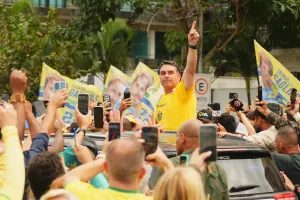 Ofensiva de Flávio busca reduzir vantagem de Lula no Nordeste