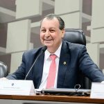 Omar Aziz é eleito governador do Amazonas
