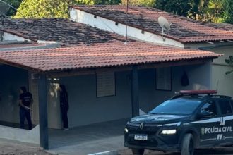 Operação mira dupla suspeita de perseguir e ameaçar quatro pessoas para interferir em relacionamento na BA