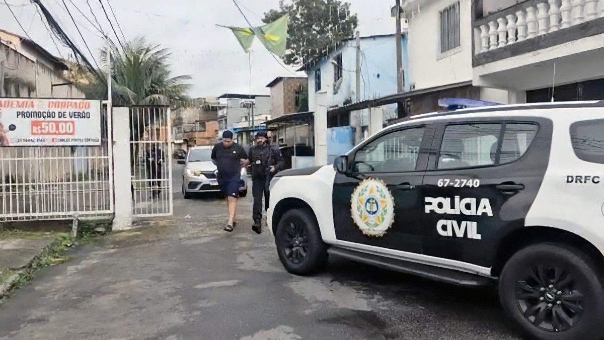 Operação policial no Rio caça quadrilha que roubou carga de remédios