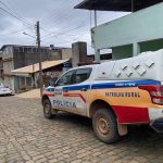 Operação prende sete suspeitos e apreende R$ 100 mil, armas e 14 veículos em Manhuaçu