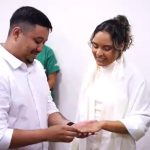 Paciente em tratamento de câncer se casa no Onco Baixada: 'Amor prevaleceu'
