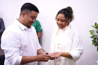 Paciente em tratamento de câncer se casa no Onco Baixada: 'Amor prevaleceu'