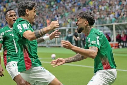 Palmeiras atropela Corinthians, vence por 4 a 1 e apresenta ao rival 8ª derrota seguida