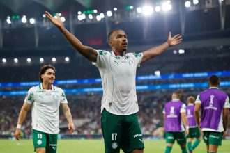 Palmeiras vence Fluminense no Maracanã e abre vantagem na semi da Libertadores