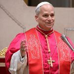 Papa Leão XIV tinha câncer localizado e não exigirá tratamento adicional, diz Vaticano