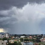 Paraná tem três alertas para tempestades no fim de semana de eleições, com risco de granizo e ventos acima de 100 km/h; veja onde