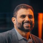 Pastor de Flávio reconhece resultado das eleições: ‘Hora de virar a página’