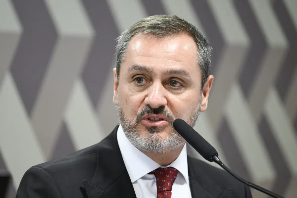 PGR se manifesta contra afastamento de diretor-geral da PF