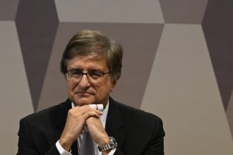 PGR se manifesta contra pedido de Moraes para investigar André Mendonça