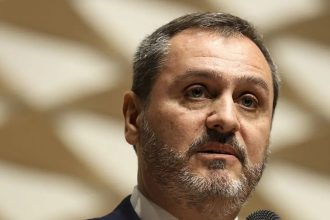 PGR se posiciona contra afastamento de Andrei Rodrigues da PF