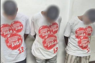 PMs são acusados de obrigar presos por tráfico a vestir camiseta do PT em SP