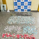 Polícia apreende mais de 3 mil porções de drogas em área de mata em Barra do Piraí
