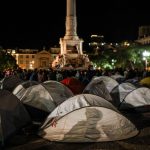 Polícia desmonta acampamento pelo direito à moradia em Lisboa e prende manifestantes