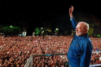 Presidente mais velho da história, Lula completa 81 anos nesta terça, dois dias após ser reeleito para quarto mandato