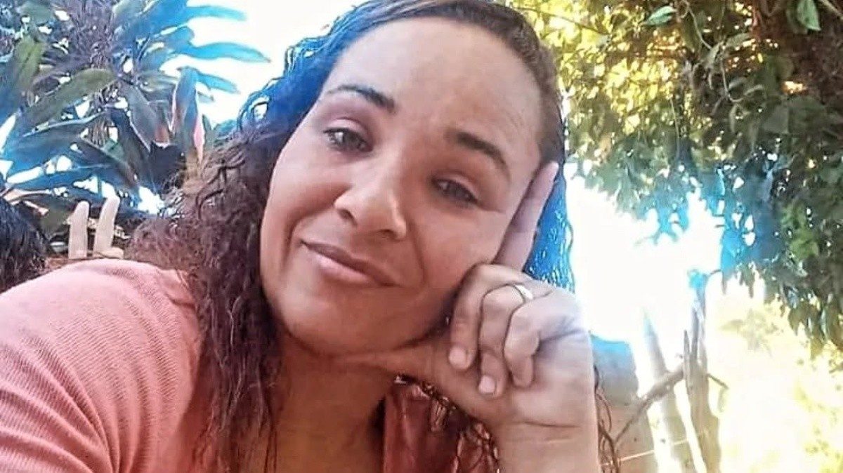 Preso por feminicídio em Nova Iguaçu alegou que vítima se machucou sozinha; investigação descarta hipótese
