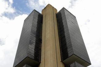 Prévia do PIB sobe 0,3% em agosto de 2026, diz BC