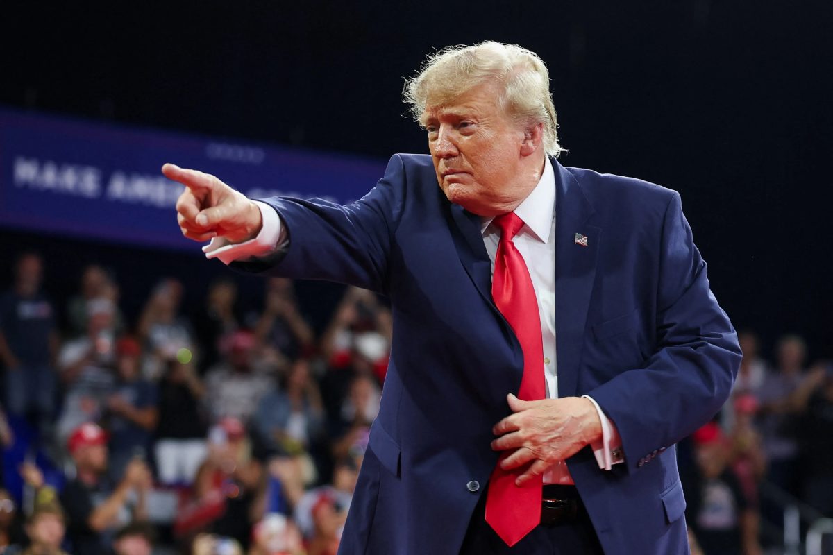 Principal comandante militar dos EUA apresenta a Trump opções de ataque ao Irã, diz jornal