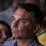 Programa eleitoral de Flávio vai ao ar sem som