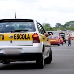 Projeto de lei quer deixar que candidato leve instrutor de sua escolha para exame da CNH