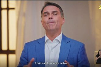 Propaganda de Flávio Bolsonaro fica sem áudio na TV nesta 2ª feira