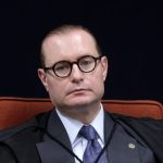 Prorrogação até 19h é só para urnas que não fecharam, diz Zanin
