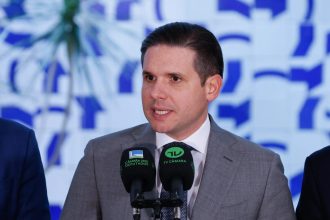 PSB e PDT também declaram apoio à reeleição de Motta e se juntam à bloco majoritário da Câmara