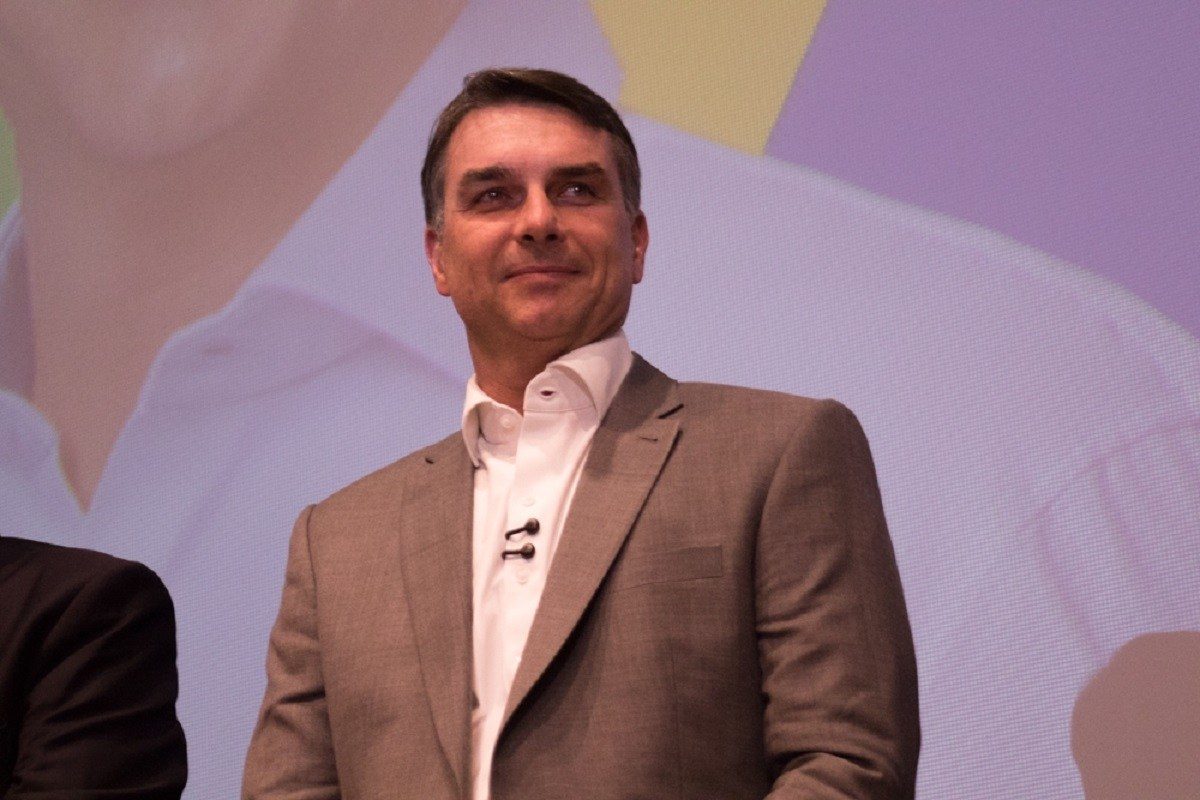 PSDB do Piauí declara apoio a Flávio Bolsonaro no 2º turno