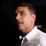 PT amplia ofensiva contra opositores com pedidos de apreensão de passaportes