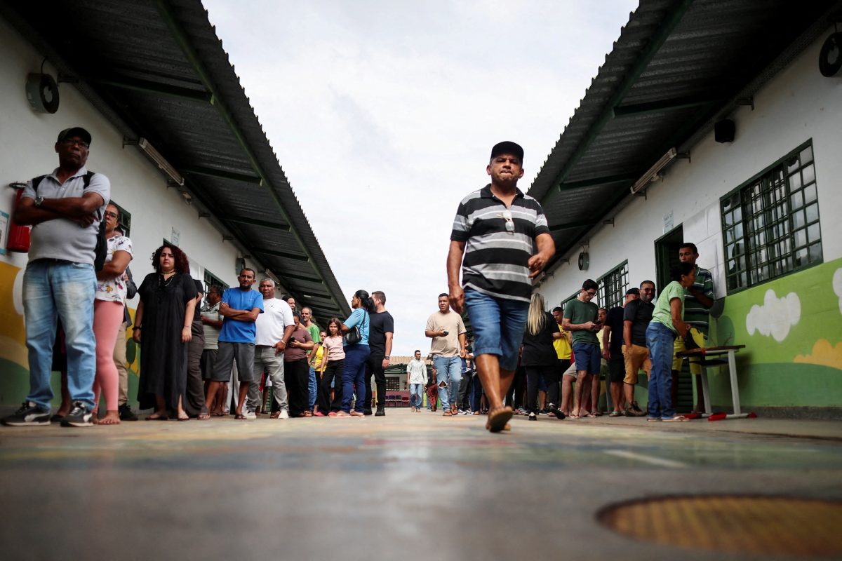 Quaest: 39% dos eleitores dizem ser de direita; e 25%, de esquerda