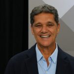 Quaest no ES: 45% avaliam gestão Ricardo Ferraço como positiva e 8%, como negativa