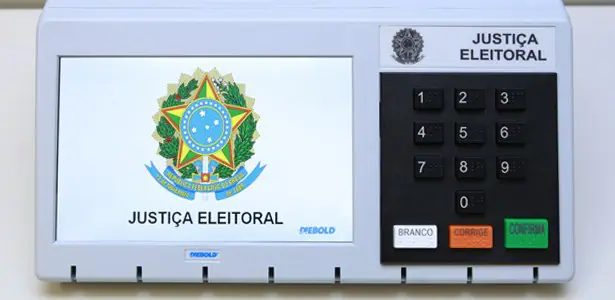 Quase 159 mi de eleitores vão escolher o presidente neste domingo