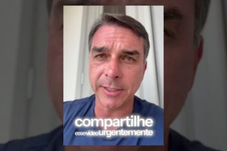 ‘Querem enganar as pessoas’, diz Flávio sobre fake news do Bolsa Família