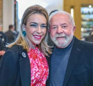 Roberta Luchsinger declara voto em Flávio