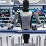 Robô chinês para aplicações industriais é apresentado no Brasil