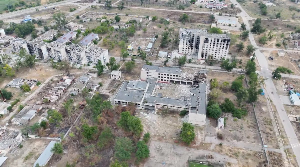 Rússia e Ucrânia suspendem ataques em Oleshky para ação humanitária; ataques continuam