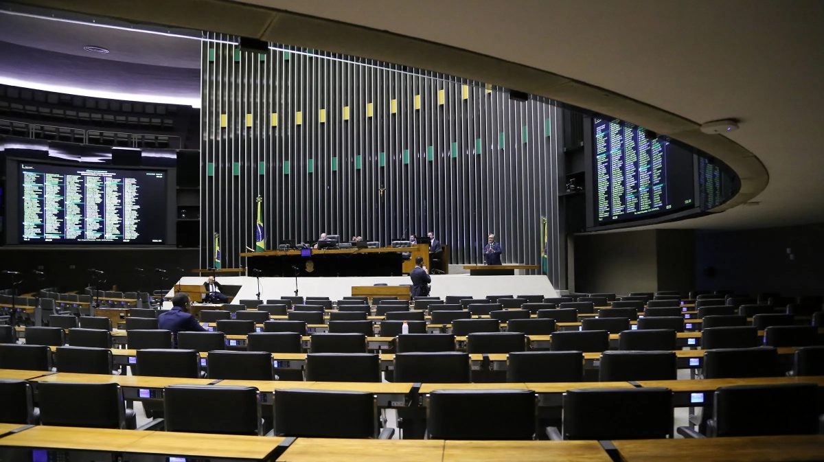 Salários acima de R$ 32 mil: saiba tudo sobre o concurso da Câmara dos Deputados
