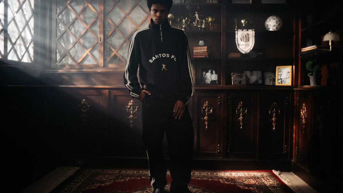 Santos FC e Umbro lançam coleção de moda inspirada em Pelé